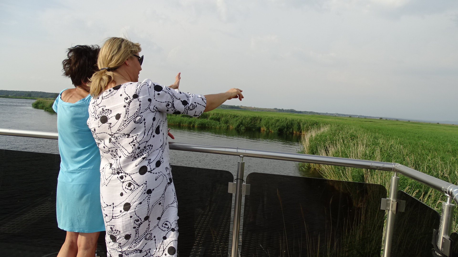 Rejs tramwajem wodnym Wodniczka lub Szuwarka po Krainie44 wysp