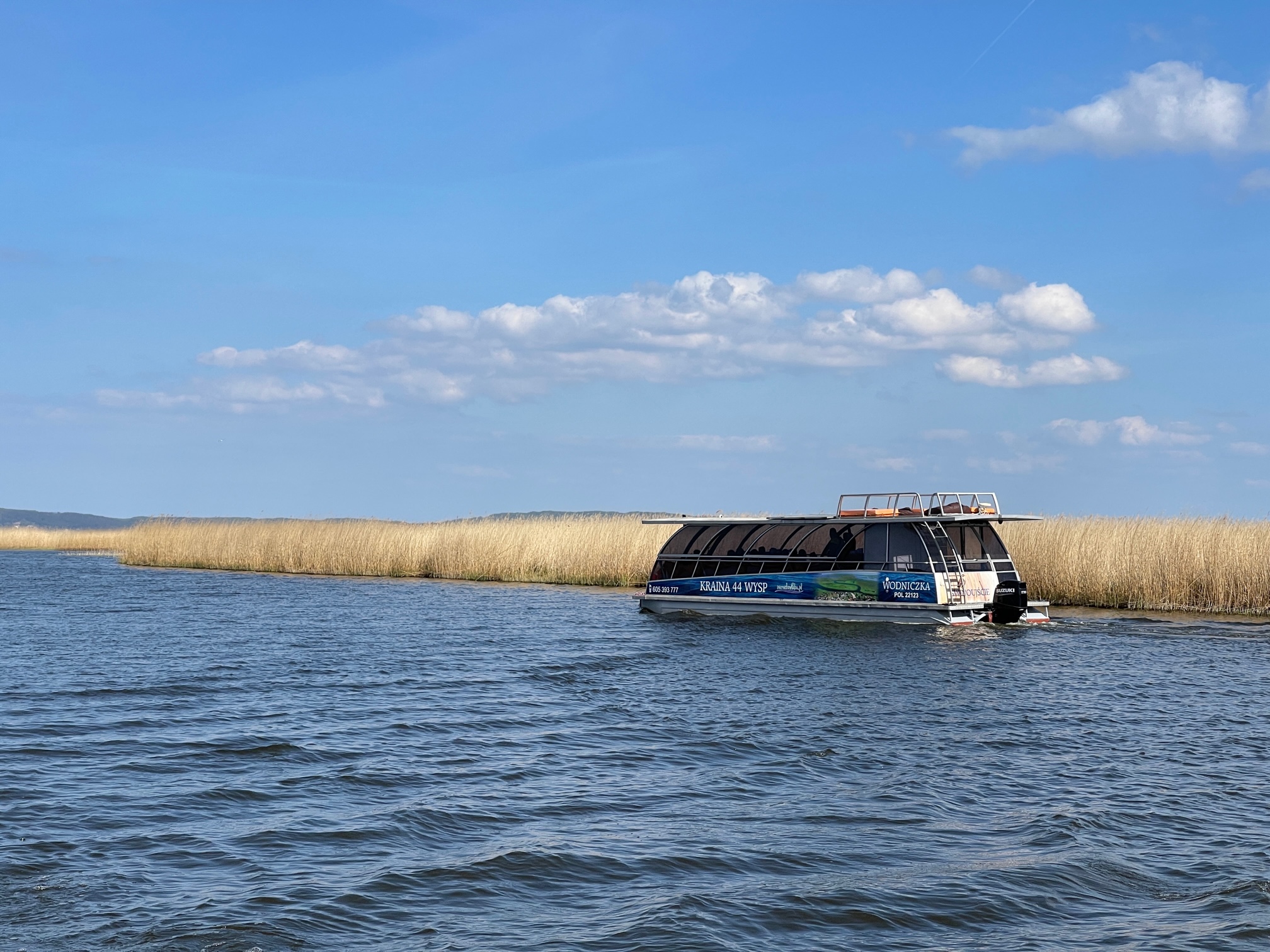 Rejs tramwajem wodnym Wodniczka lub Szuwarka po Krainie44 wysp
